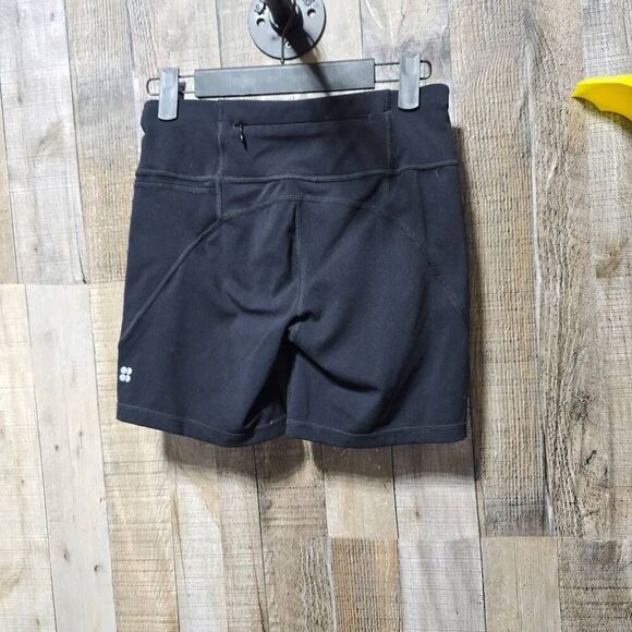 Sweaty Betty The Power Black Athletic Bike Shorts - Picture 3 of 5
